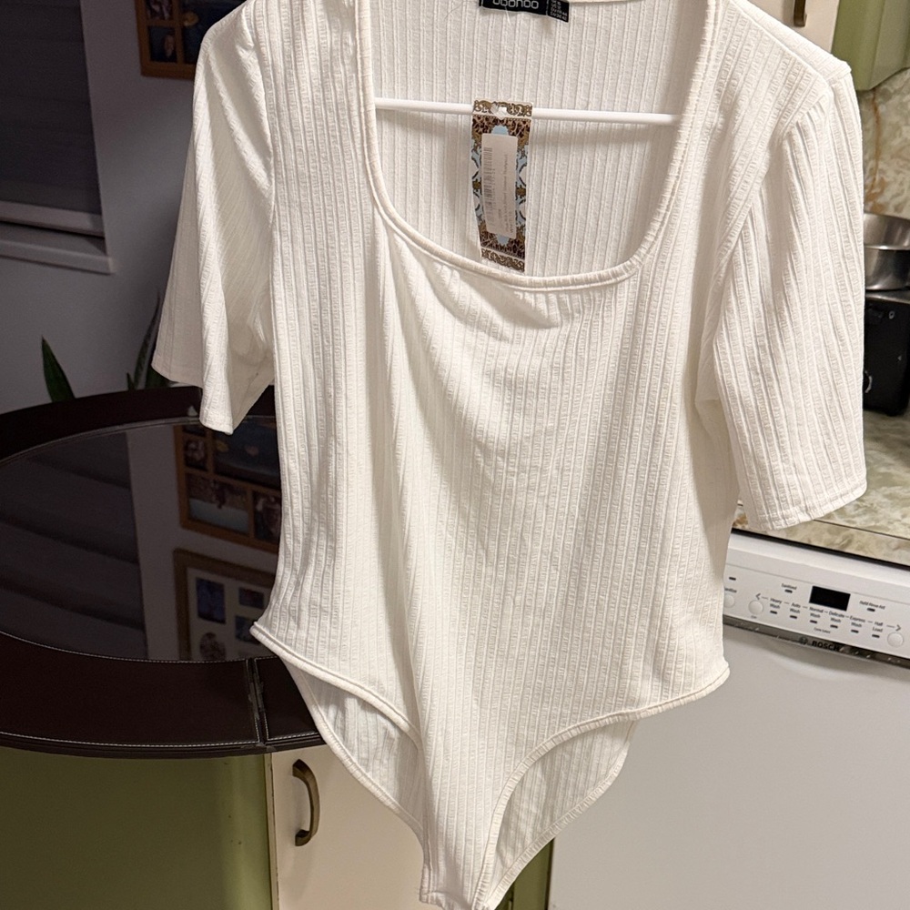 Boohoo Cream Ribbed Bodysuit